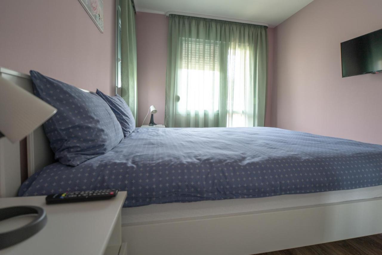 Verona Apartment Sandanski Luaran gambar