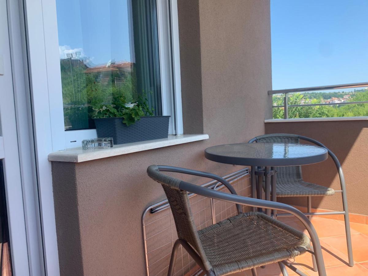 Verona Apartment Sandanski Luaran gambar