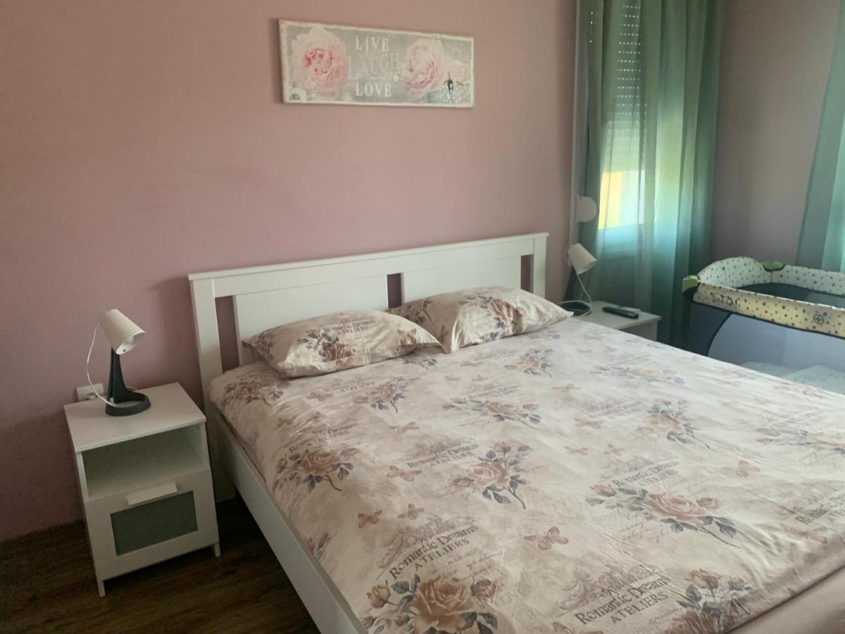 Verona Apartment Sandanski Luaran gambar